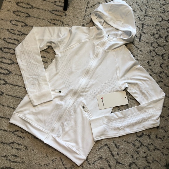 lululemon ventilate jacket